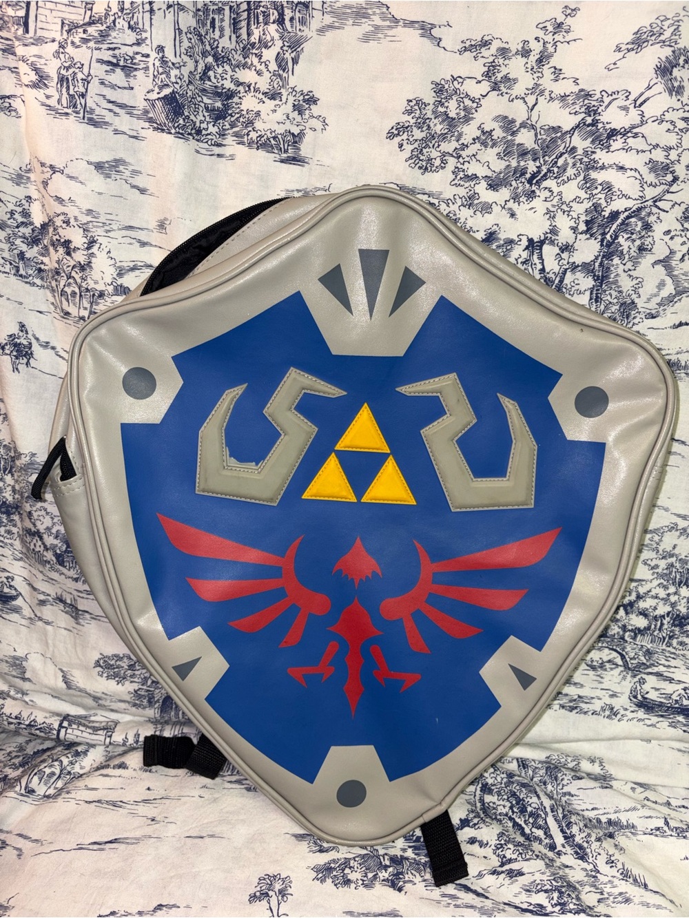 The Legend of Zelda Skyward Sword Hylian Shield Backpack 2015 Nintendo Authentic